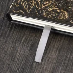 Design de dragon sur couverture de carnet
