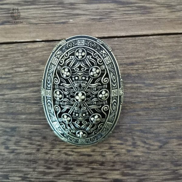 Bijou Viking représentant Yggdrasil, symbole de vie et de force